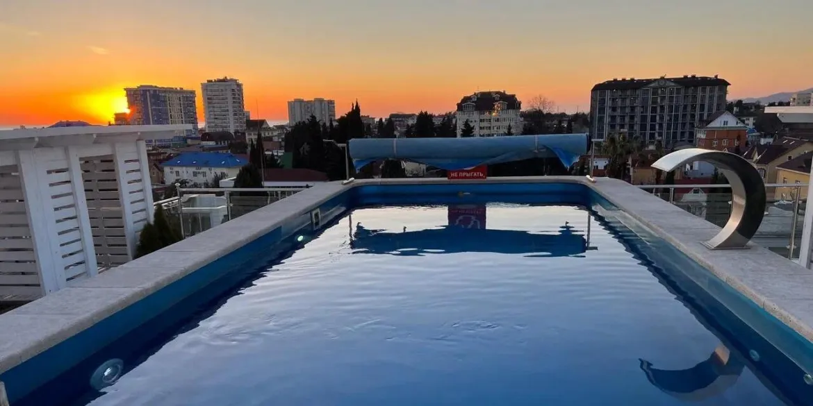 Как добраться и где купить продукты